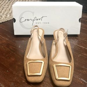 Comfort Est 1946 Flats